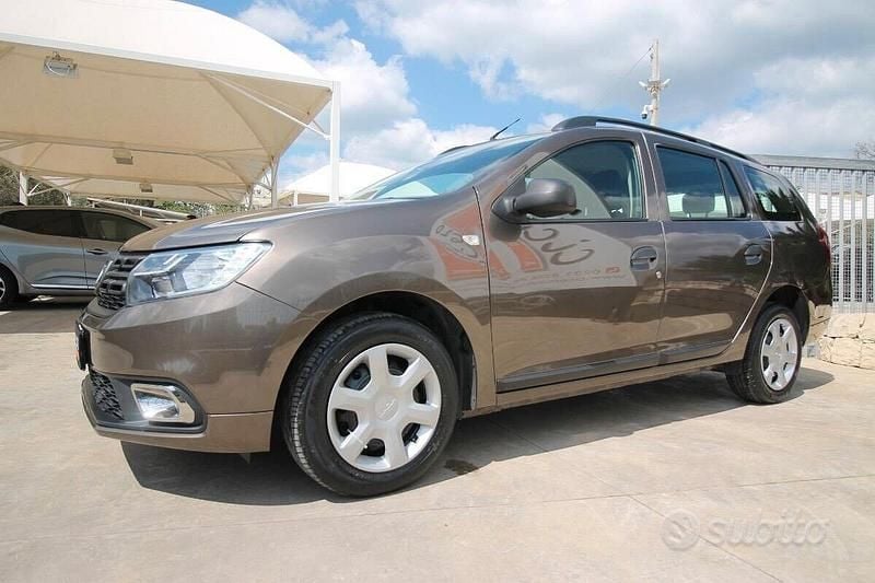 Usata Dacia Logan MCV Comfort 90 CV (66 kW) 2019 Brun vision Station wagon