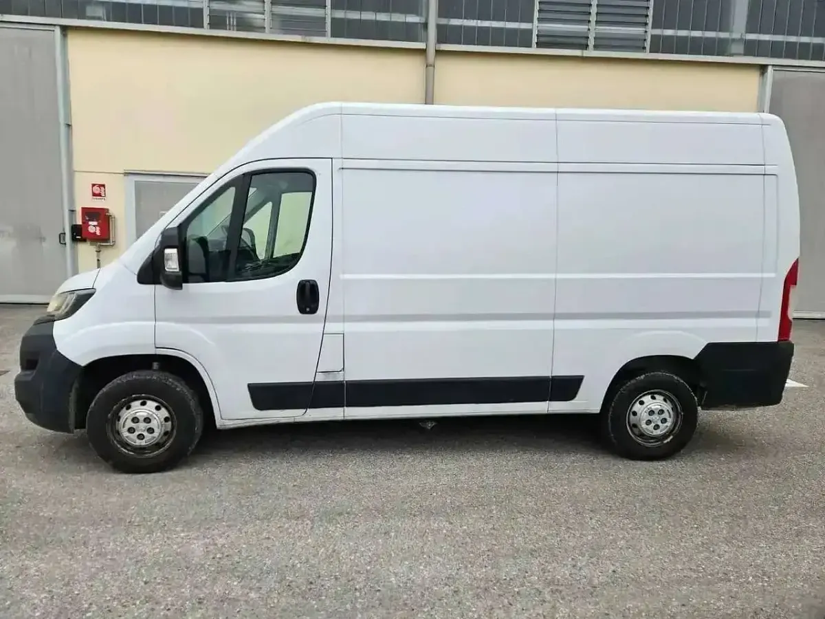 Usata Peugeot Boxer 140 CV (102 kW) 2021 Bianco Furgone