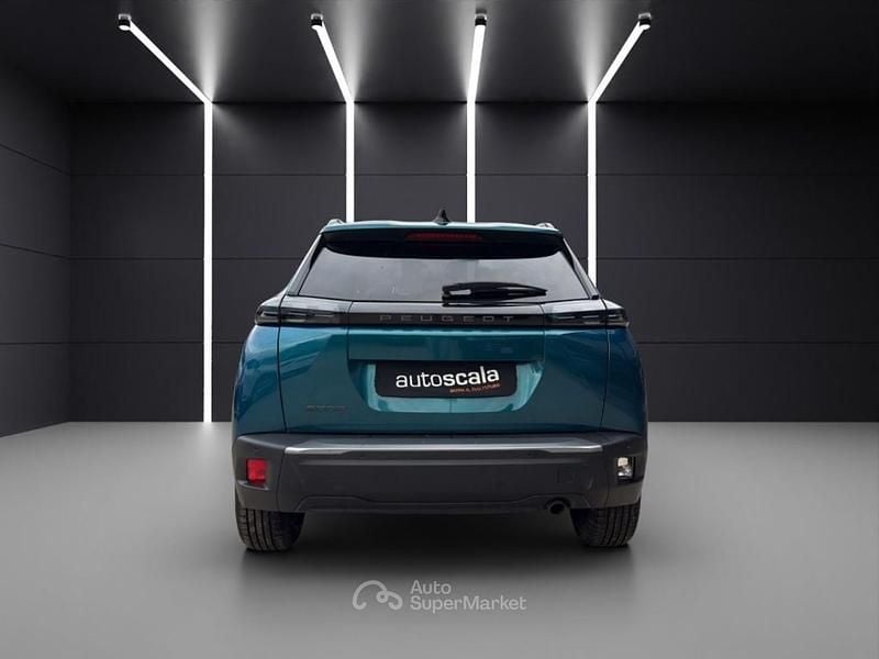 Usata Peugeot 2008 Allure 101 CV (74 kW) 2025 Blu SUV