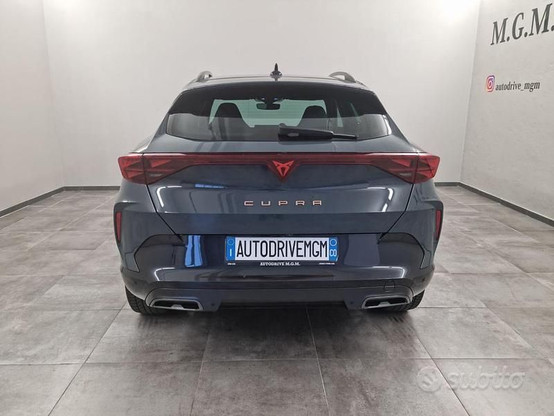 Usata Cupra Formentor 150 CV (110 kW) 2024 Grigio SUV