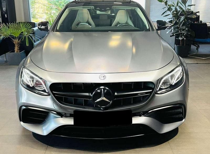 Usata Mercedes E63 AMG AMG 571 CV (419 kW) 2018 Grigio opaco performance Berlina