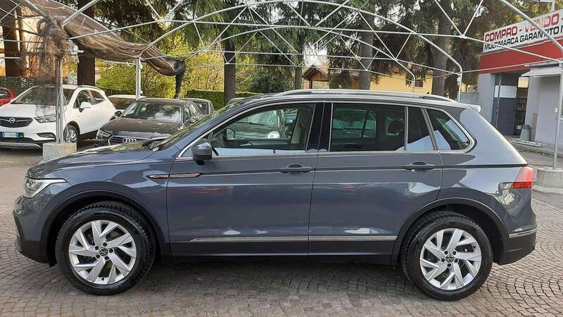 Usata VW Tiguan Life 150 CV (110 kW) 2021 Grigio SUV