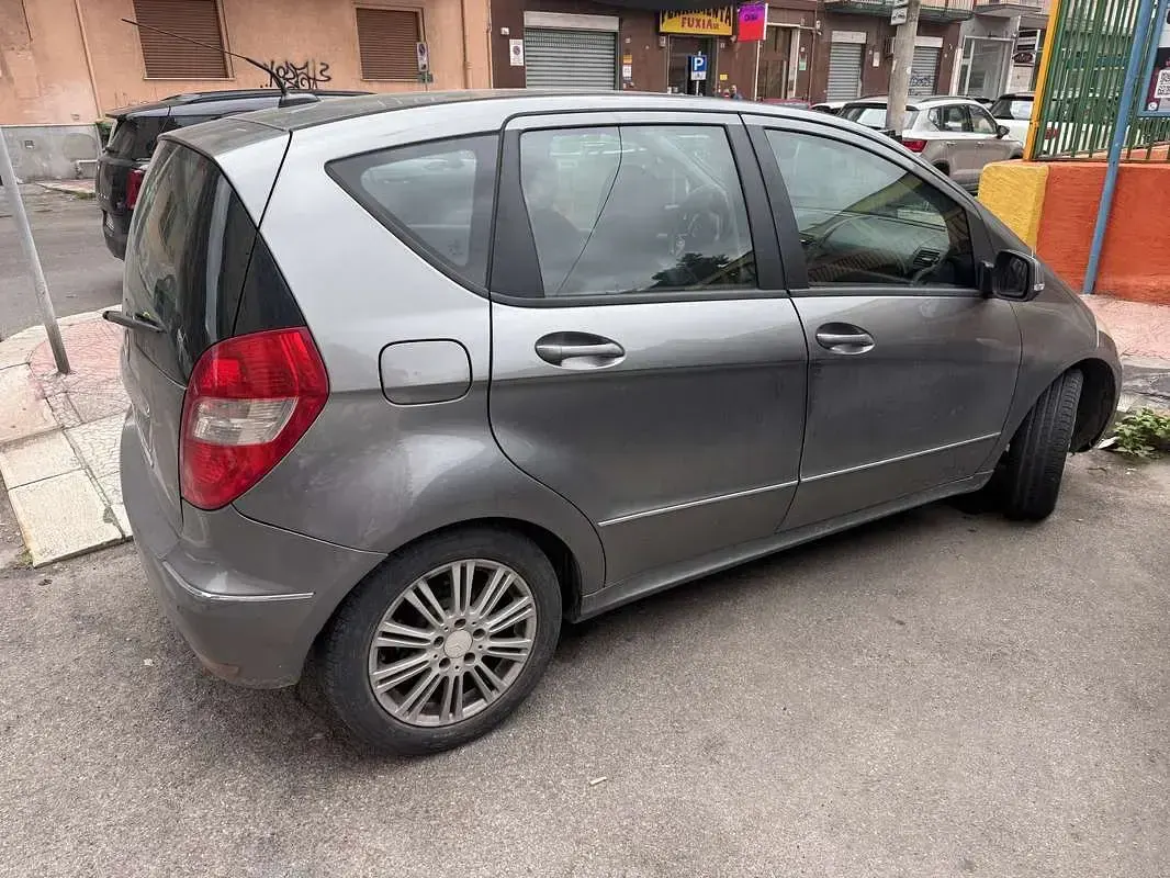 Usata Mercedes A160 Avantgarde 102 CV (75 kW) 2009 Monovolume