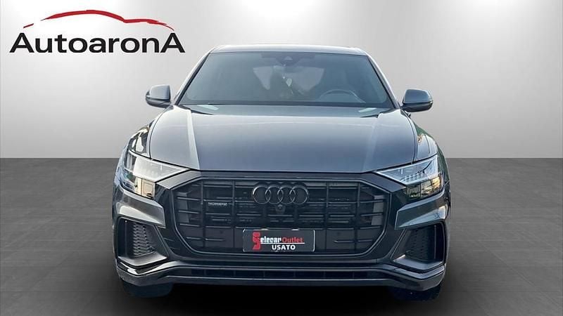 Usata Audi Q8 Sport 286 CV (210 kW) 2022 Grigio SUV