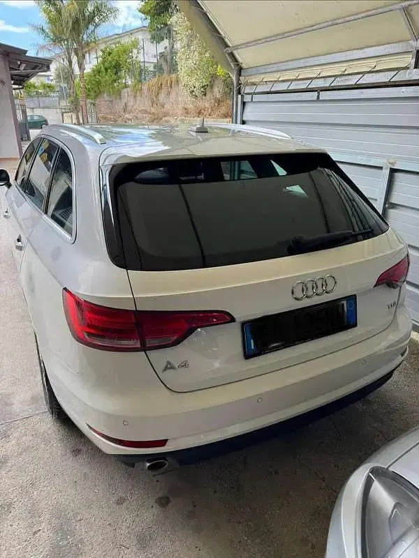Usata Audi A4 Business 122 CV (89 kW) 2016 Bianco Station wagon
