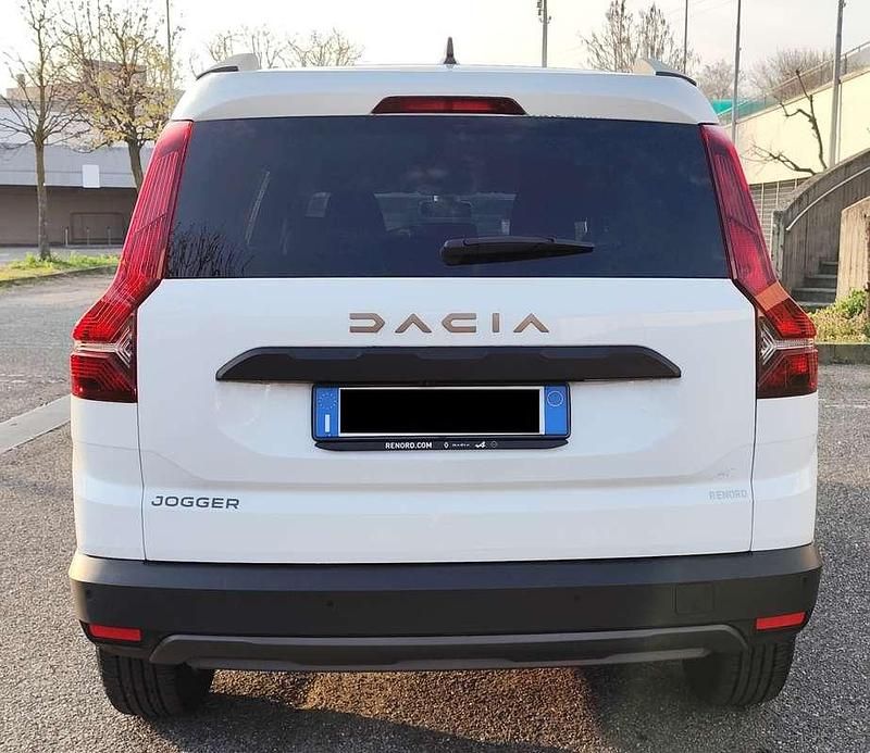 Usata Dacia Jogger Extreme 110 CV (80 kW) 2023 Bianco Monovolume
