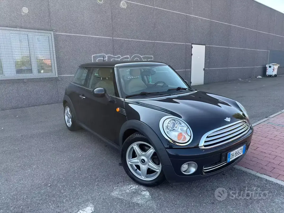 Usata Mini Cooper Chili 120 CV (88 kW) 2007 Nero Utilitaria
