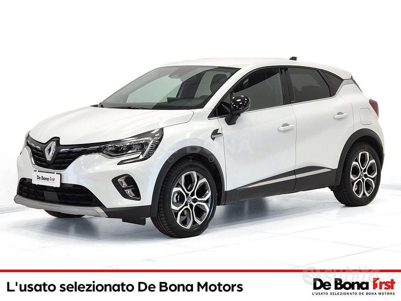 Usata Renault Captur Intens 160 CV (117 kW) 2020 Bianco SUV