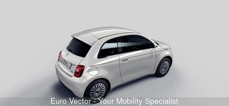 Nuova Fiat 500e 42 kW (58 CV) 2025 Bianco Berlina