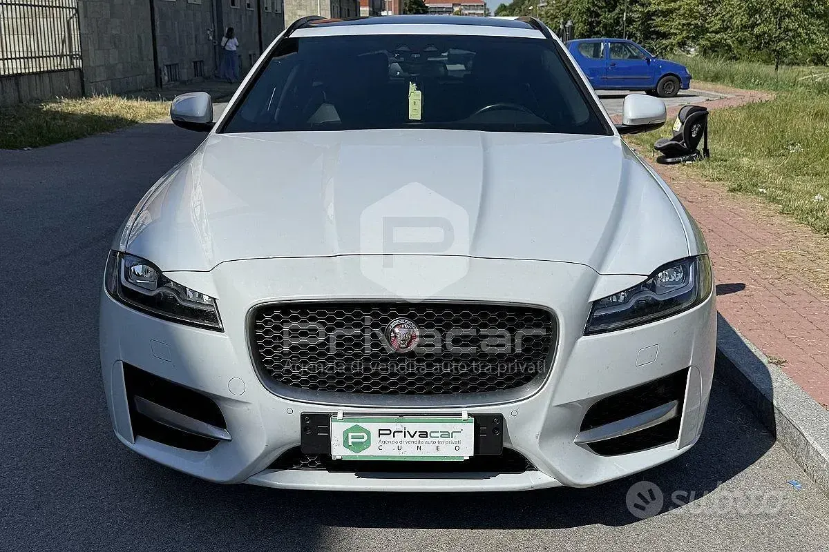 Usata Jaguar XF Sportbrake R-Sport 179 CV (131 kW) 2017 Bianco Station wagon