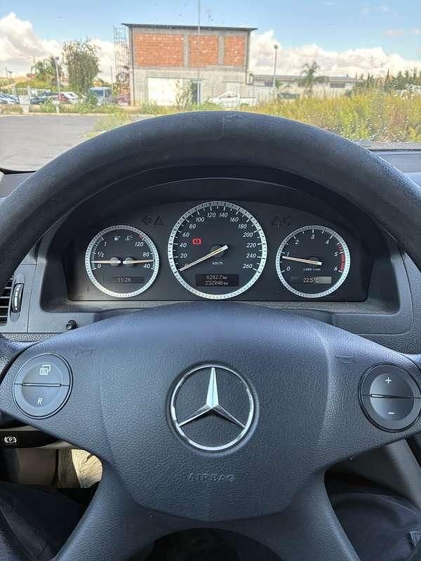 Usata Mercedes C200 Avantgarde 136 CV (100 kW) 2007 Berlina
