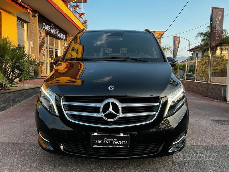 Usata Mercedes V250 Premium 190 CV (139 kW) 2018 Nero Monovolume