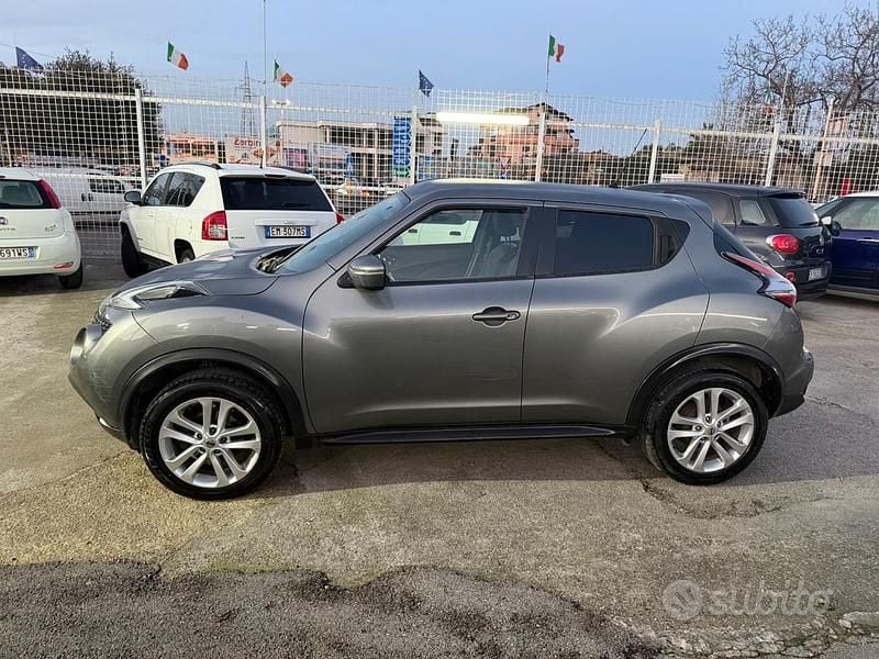 Usata Nissan Juke N-Connecta 110 CV (80 kW) 2018 Grigio SUV