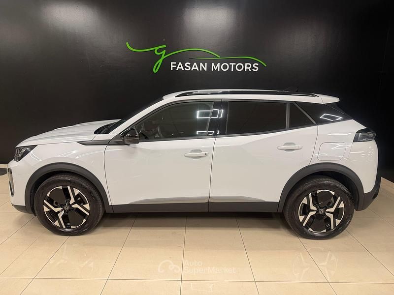 Usata Peugeot 2008 Allure 101 CV (74 kW) 2024 Bianco SUV