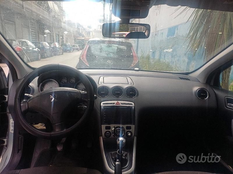 Usata Peugeot 308 110 CV (80 kW) 2009 Grigio Berlina