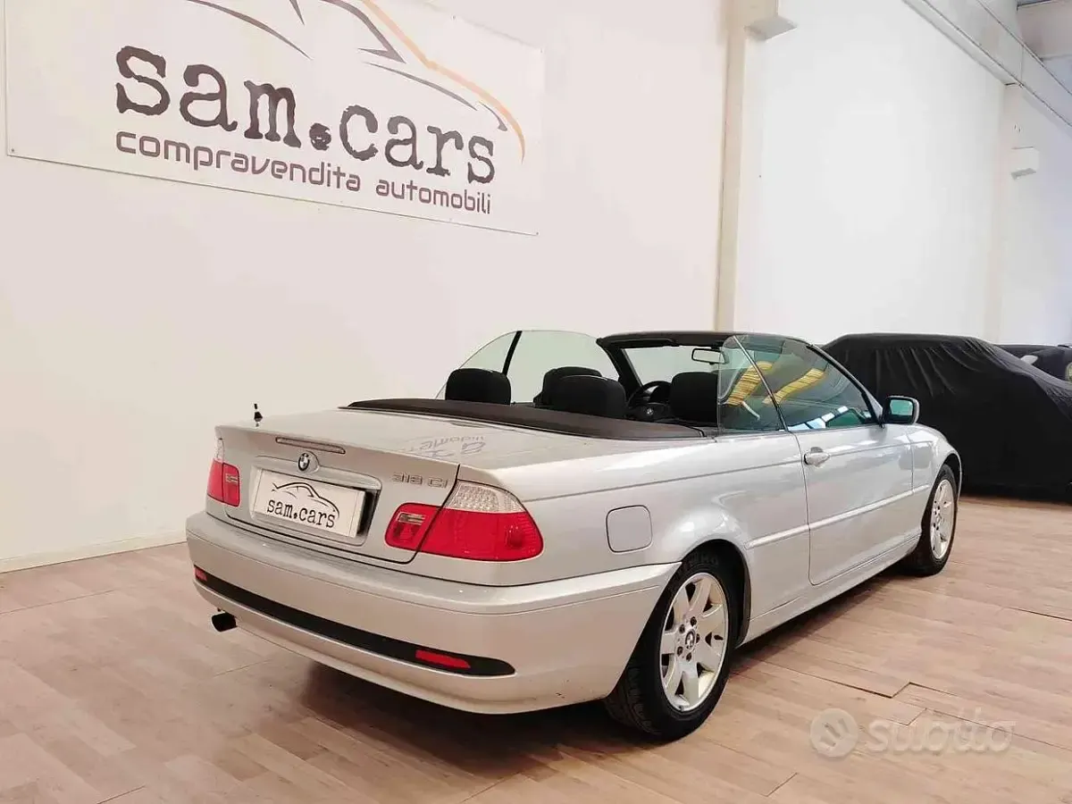 Usata BMW 318 Cabriolet 143 CV (105 kW) 2004 Grigio Cabrio