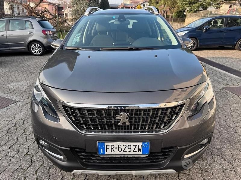 Usata Peugeot 2008 Allure 110 CV (80 kW) 2018 Grigio SUV