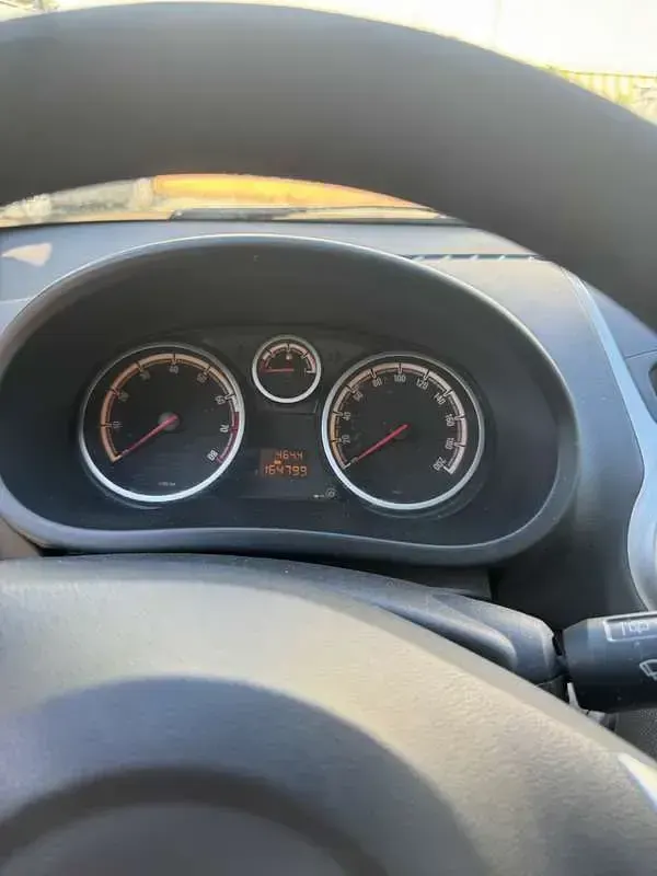 Usata Opel Corsa Cosmo 80 CV (58 kW) 2009 Utilitaria
