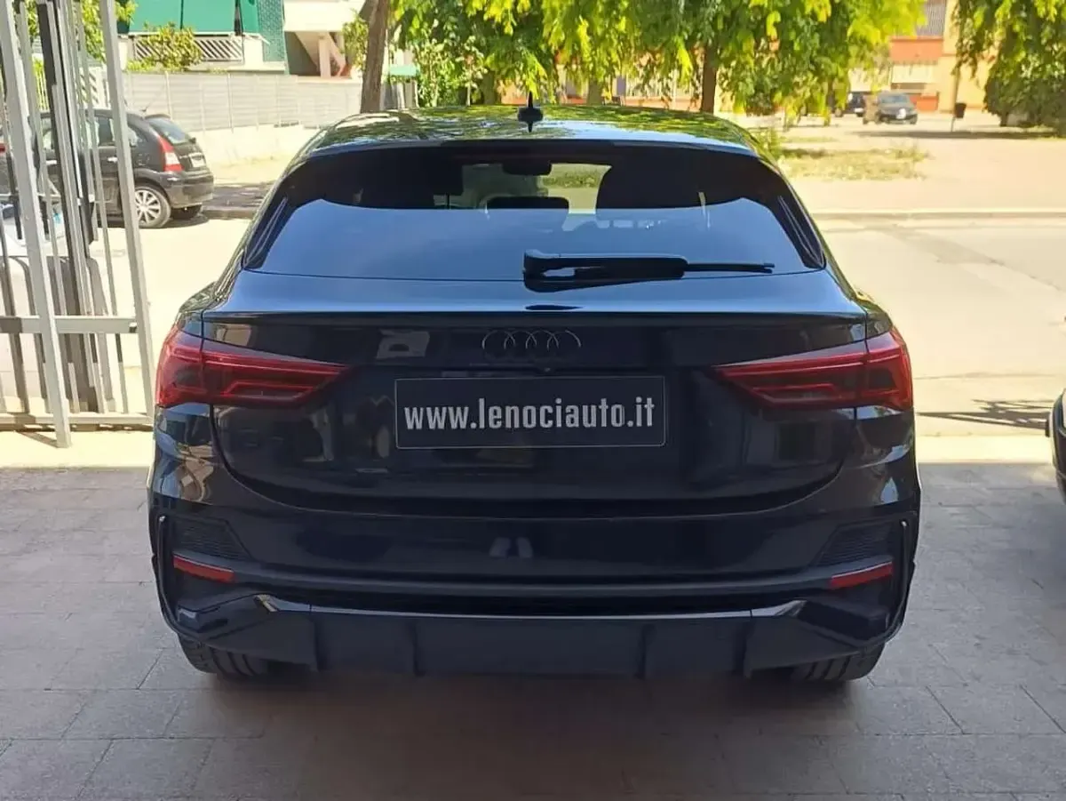 Usata Audi Q3 Sportback S-Line 150 CV (110 kW) 2020 Nero SUV