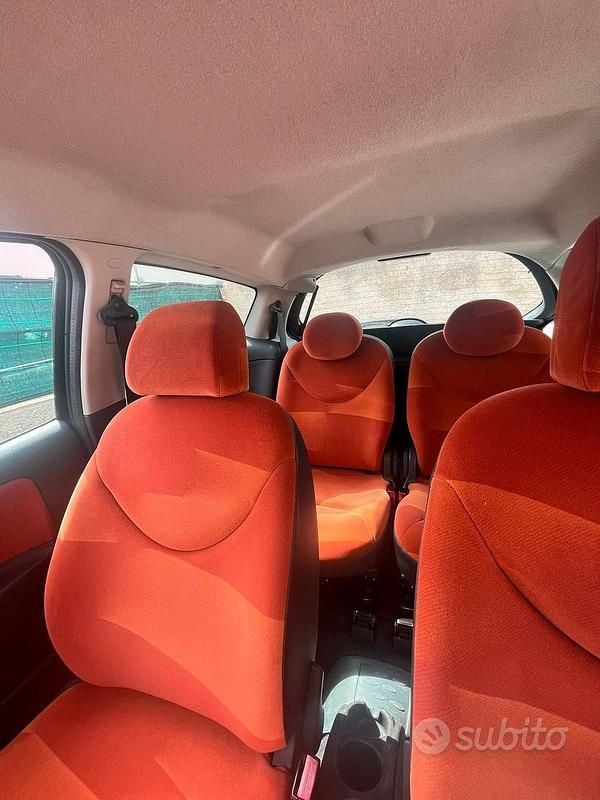 Usata Citroën C2 68 CV (50 kW) 2005 Nero Utilitaria