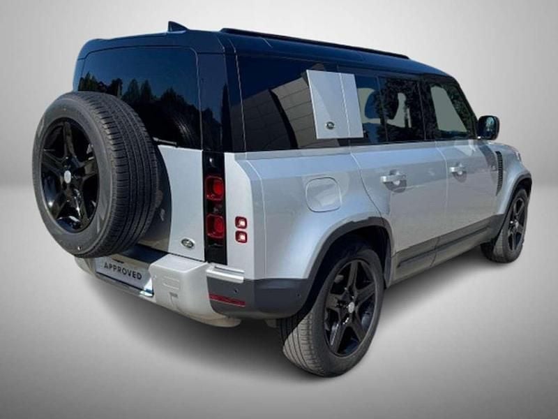 Usata Land Rover Defender SE 200 CV (147 kW) 2022 Fuji white SUV