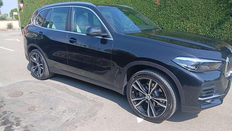 Usata BMW X5 231 CV (169 kW) 2023 Nero SUV