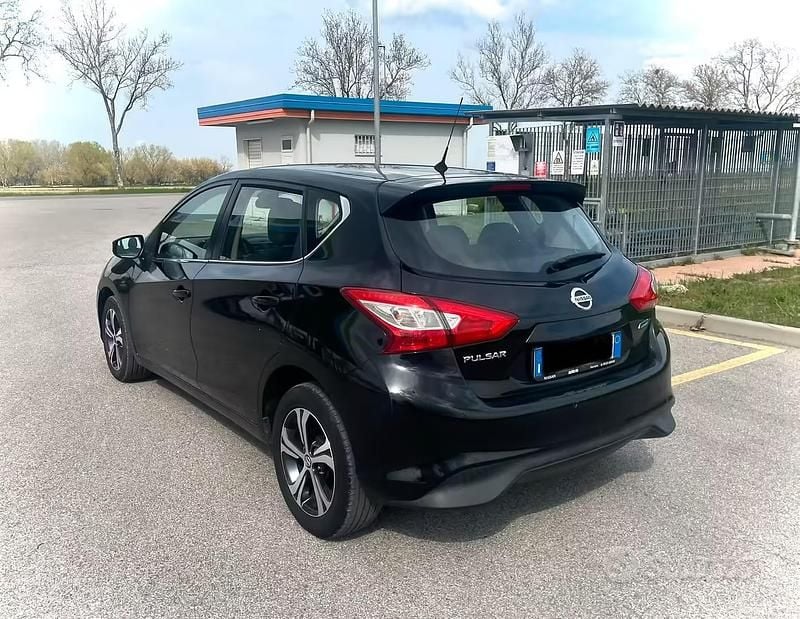 Usata Nissan Pulsar 110 CV (80 kW) 2016 Nero Utilitaria