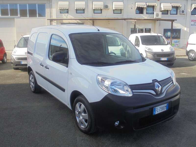 Usata Renault Kangoo 90 CV (66 kW) 2017 Bianco Monovolume