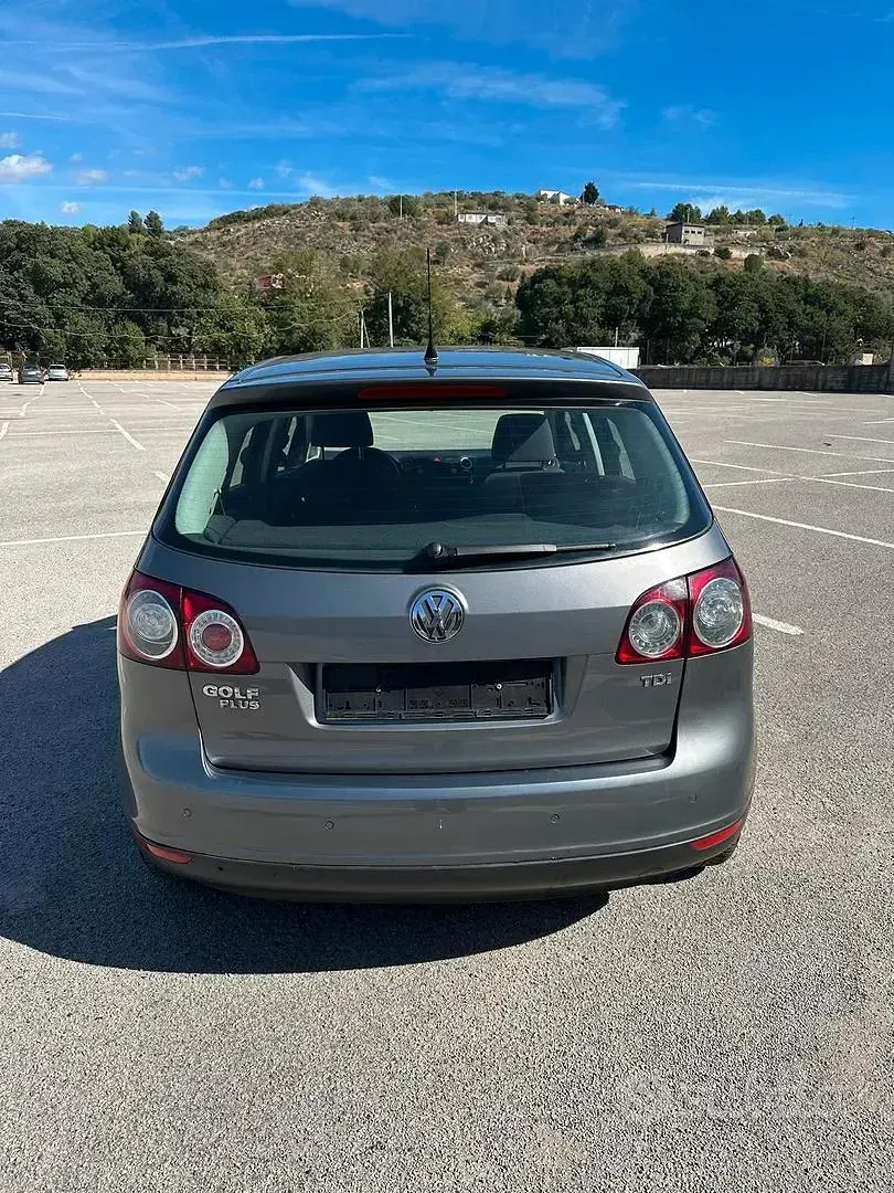 Usata VW Golf Plus Cross 105 CV (77 kW) 2006 Grigio Utilitaria