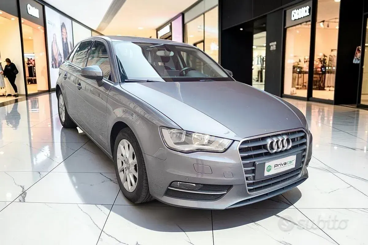 Usata Audi A3 Sportback Ambition 150 CV (110 kW) 2013 Grigio Utilitaria