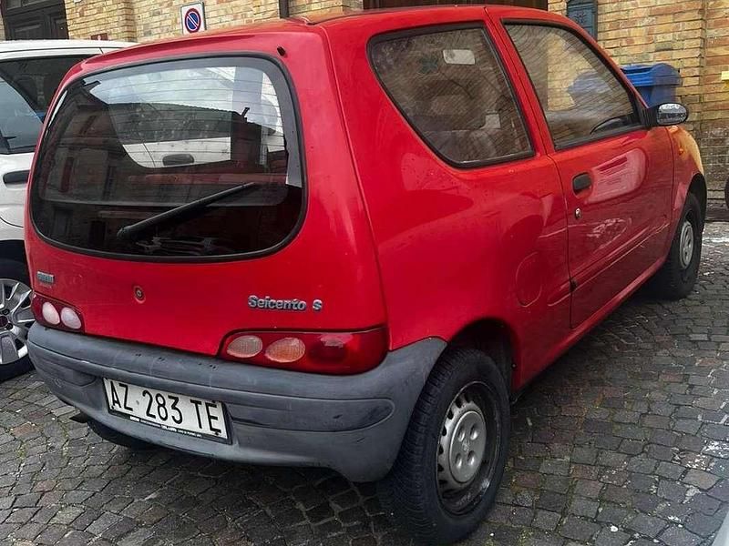 Usata Fiat Seicento 39 CV (28 kW) 1998 Rosso Utilitaria