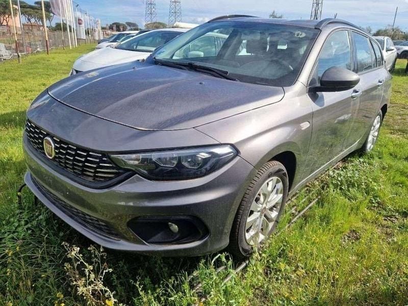 Usata Fiat Tipo City Life 95 CV (69 kW) 2022 Grigio colosseo Station wagon