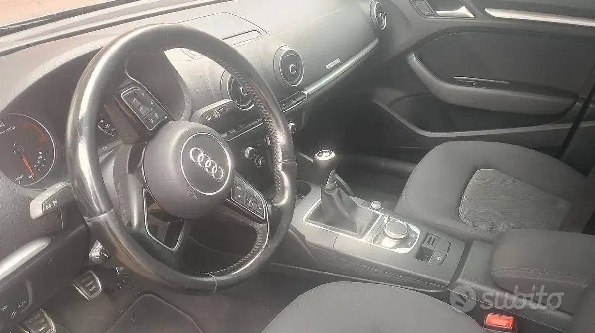 Usata Audi A3 116 CV (85 kW) 2017 Berlina
