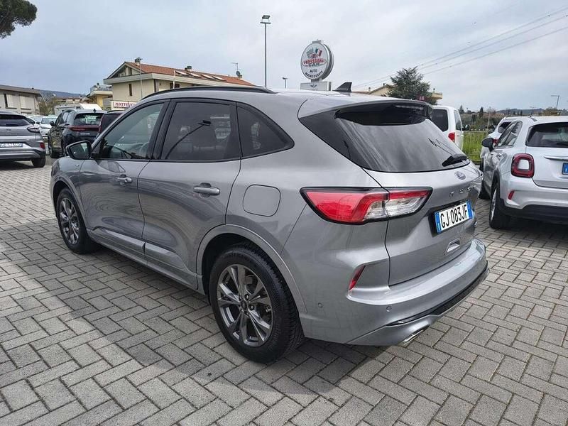 Usata Ford Kuga ST-Line 190 CV (139 kW) 2022 Grigio SUV