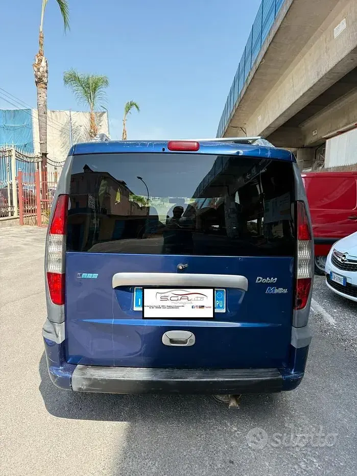 Usata Fiat Doblò 101 CV (74 kW) 2002 Bluazzurro Monovolume