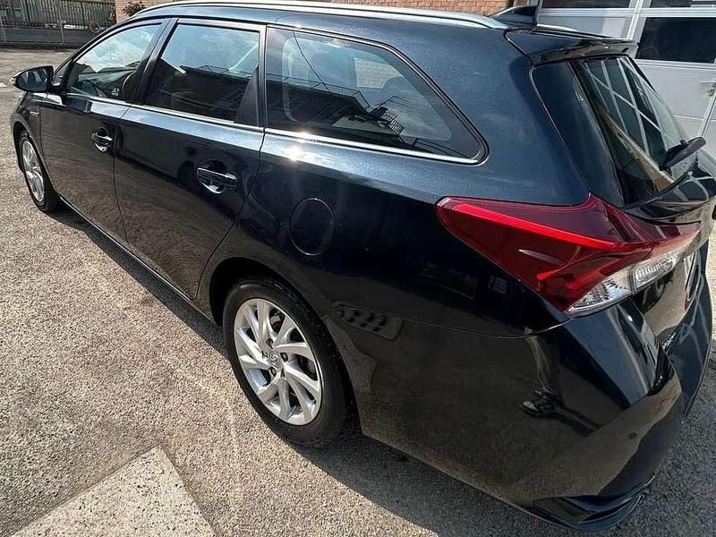 Usata Toyota Auris Touring Sports Cool 99 CV (72 kW) 2017 Station wagon