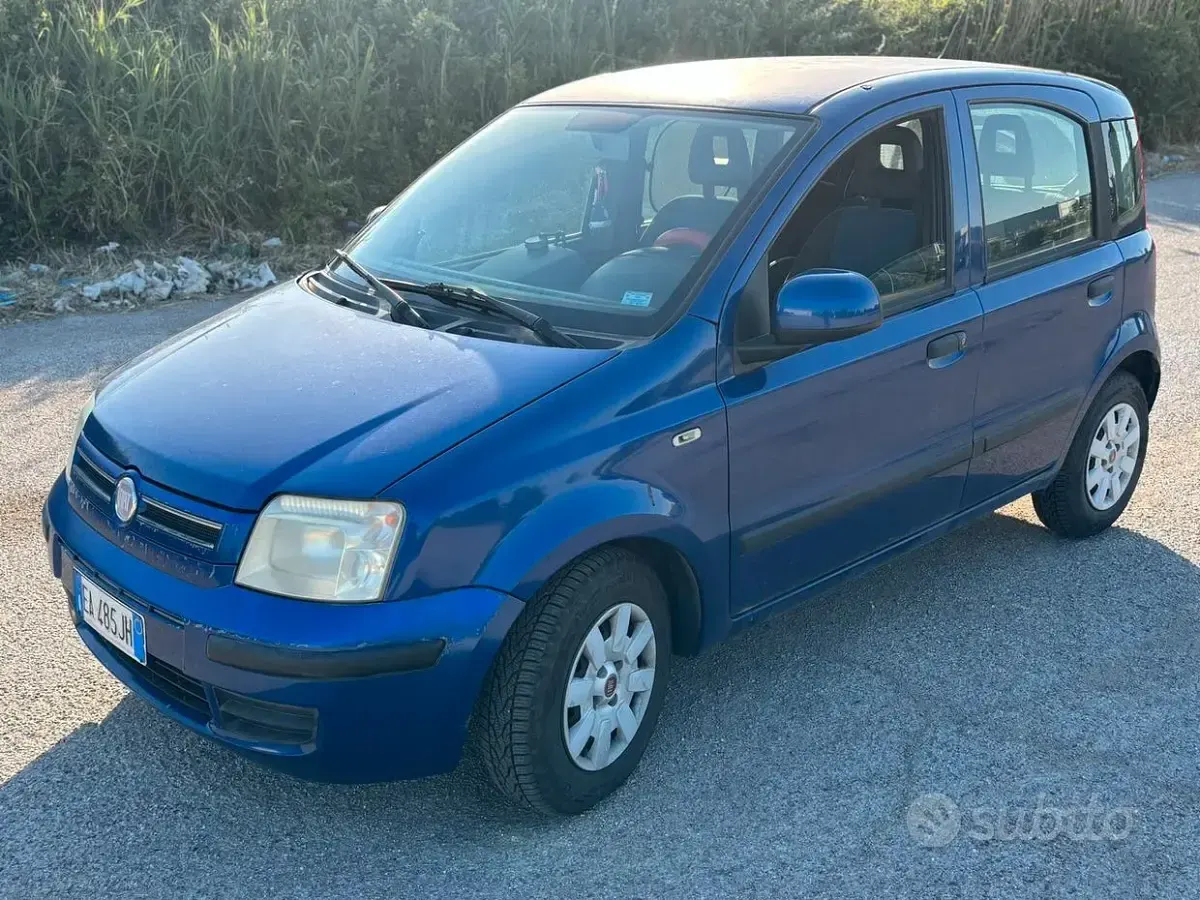 Usata Fiat Panda 69 CV (50 kW) 2010 Blu Utilitaria