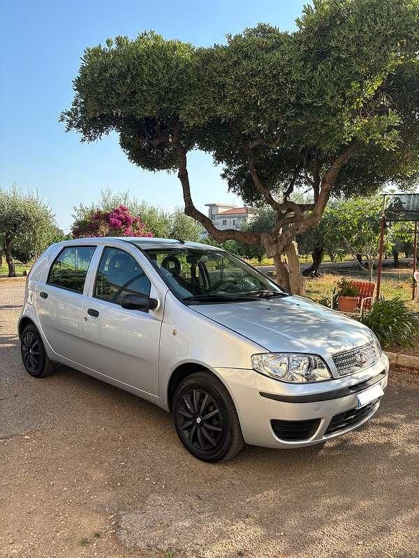 Usata Fiat Punto Classica 60 CV (44 kW) 2008 Berlina