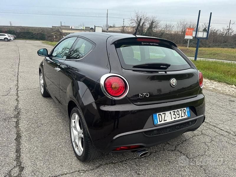 Usata Alfa Romeo MiTo 135 CV (99 kW) 2010 Nero Utilitaria