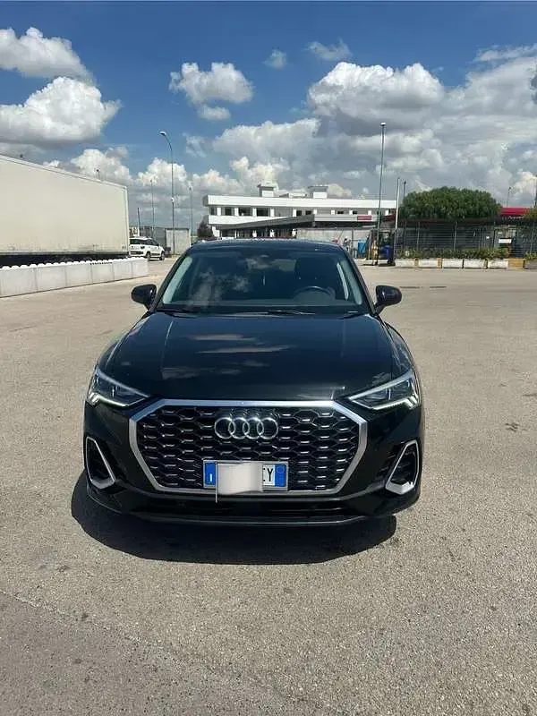 Usata Audi Q3 Sportback S-Line 150 CV (110 kW) 2022 SUV