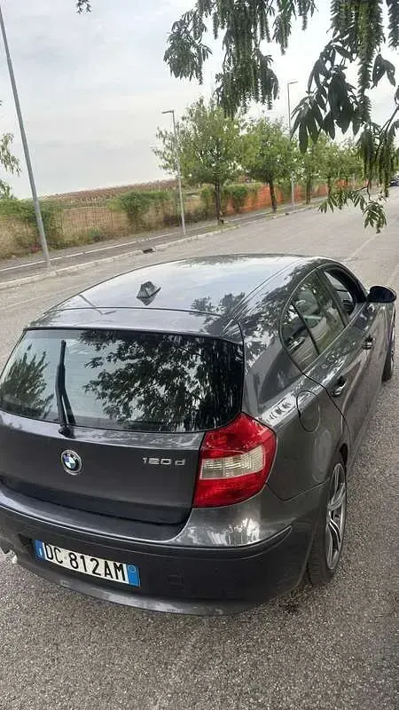 Usata BMW 120 163 CV (119 kW) 2006 Utilitaria