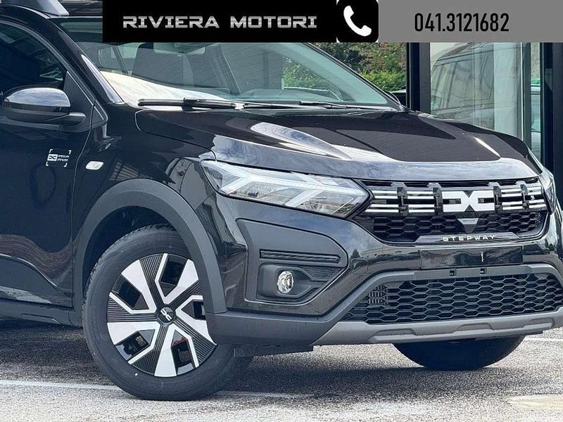 Nuova Dacia Sandero Expression 120 CV (88 kW) 2026 Nero Berlina