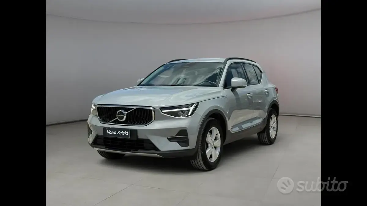 Usata Volvo XC40 163 CV (119 kW) 2024 SUV