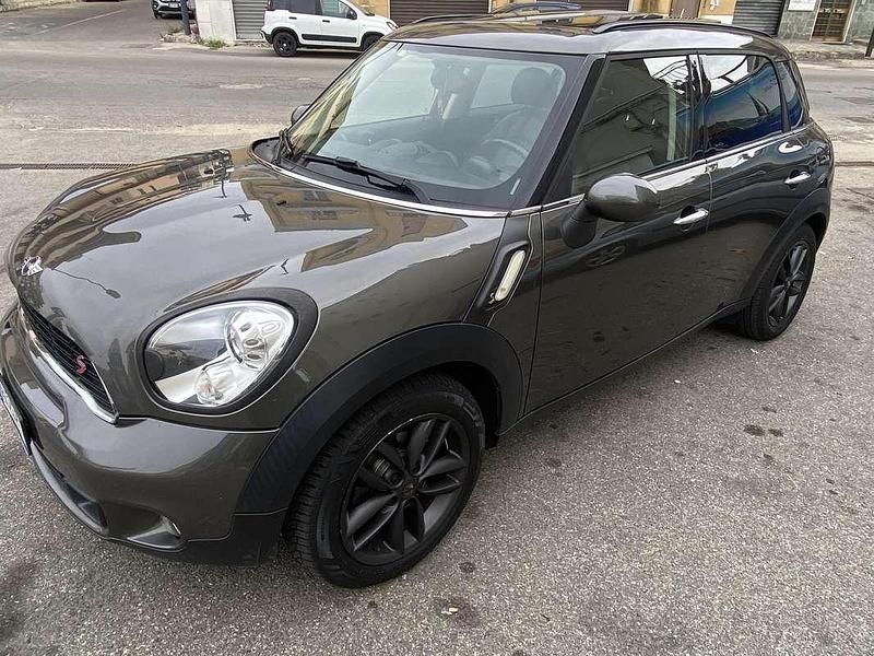 Usata 2011 Mini Cooper SD Countryman SUV | 10.500 € (Cara) - Immagine 1/4