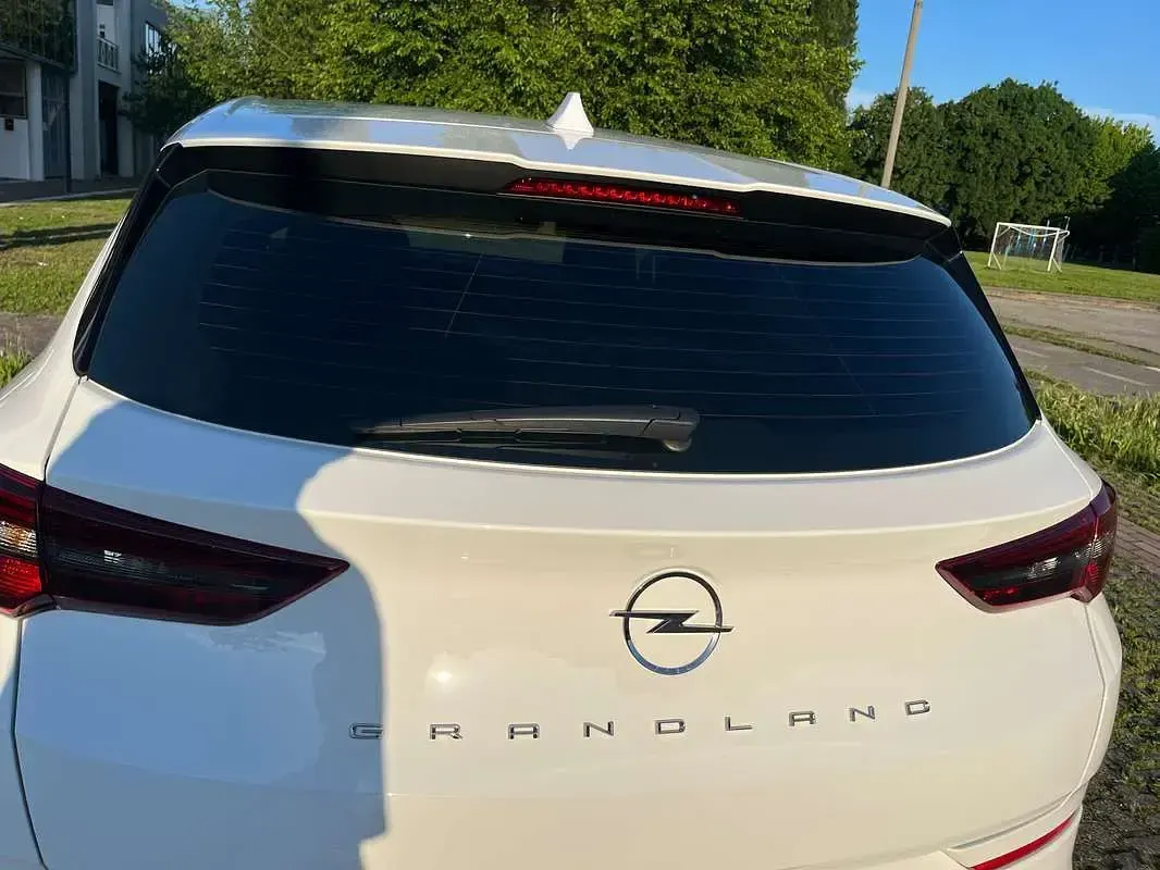 Usata Opel Grandland X Edition 131 CV (96 kW) 2024 Bianco SUV