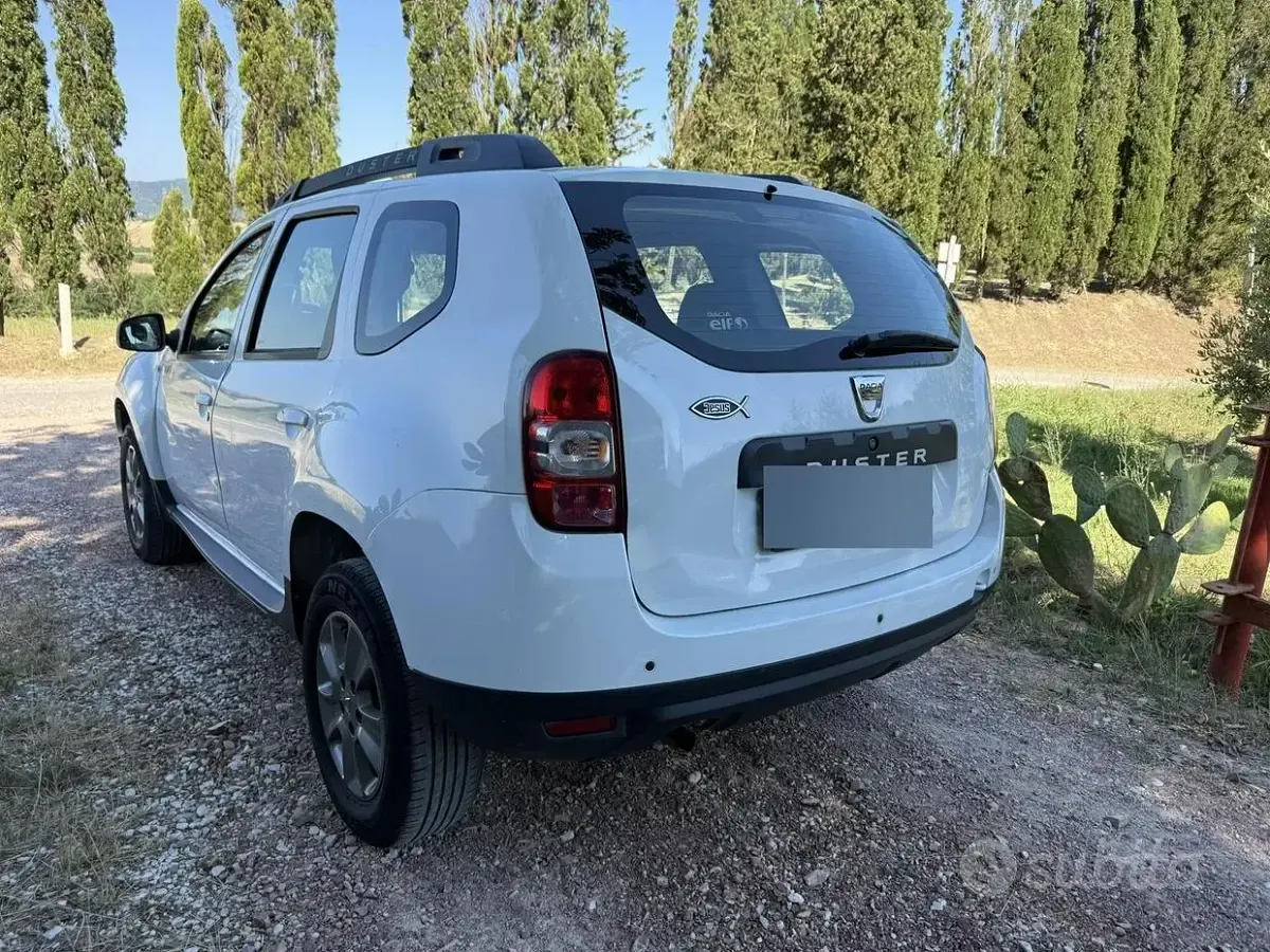 Usata Dacia Duster 109 CV (80 kW) 2016 Bianco SUV