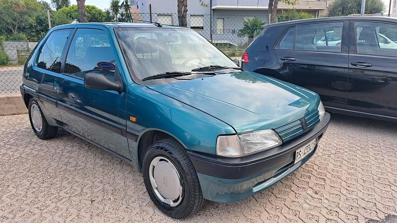 Usata Peugeot 106 60 CV (44 kW) 1992 Verde Utilitaria