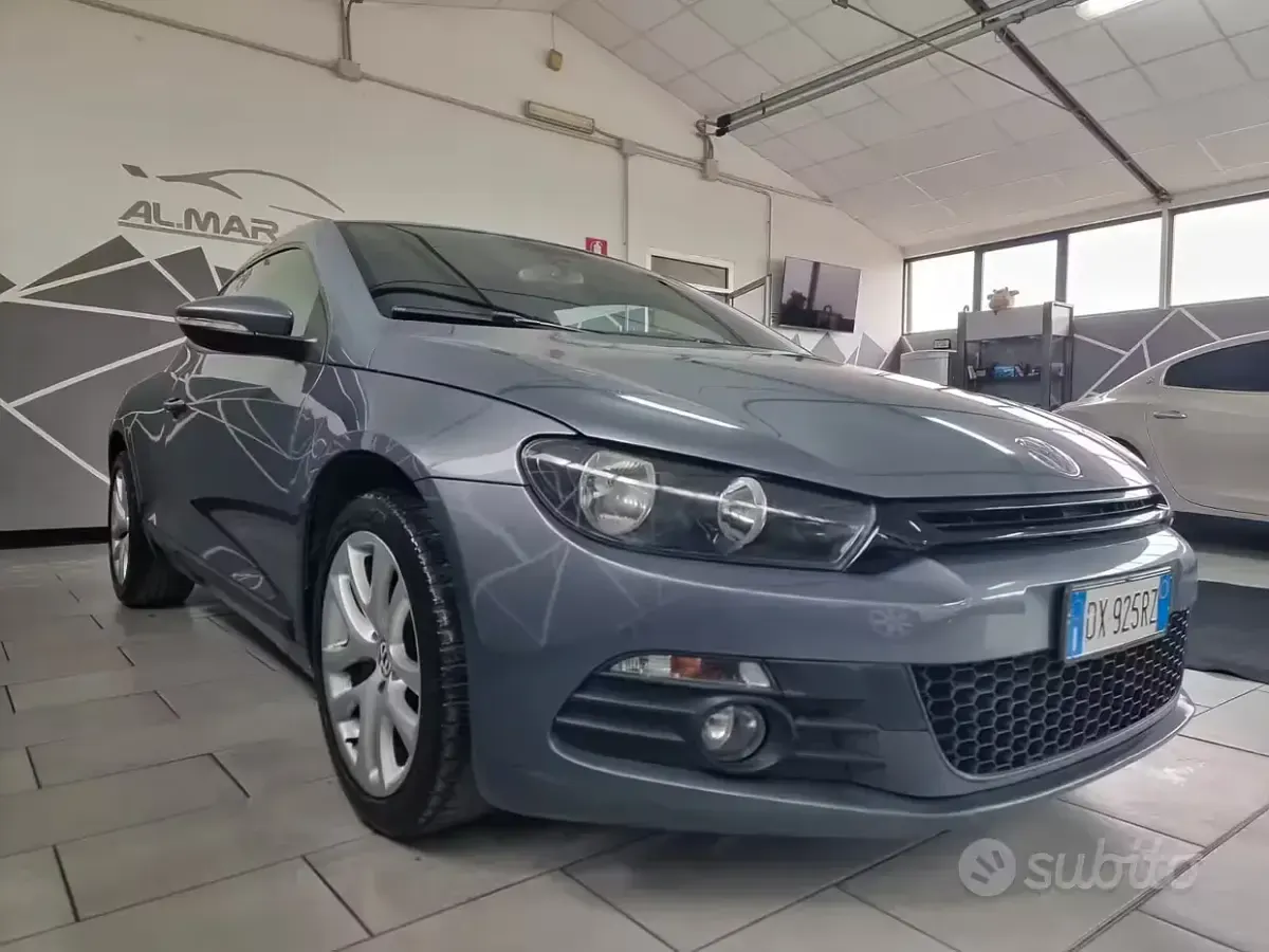Usata VW Scirocco 160 CV (117 kW) 2009 Blu Coupé