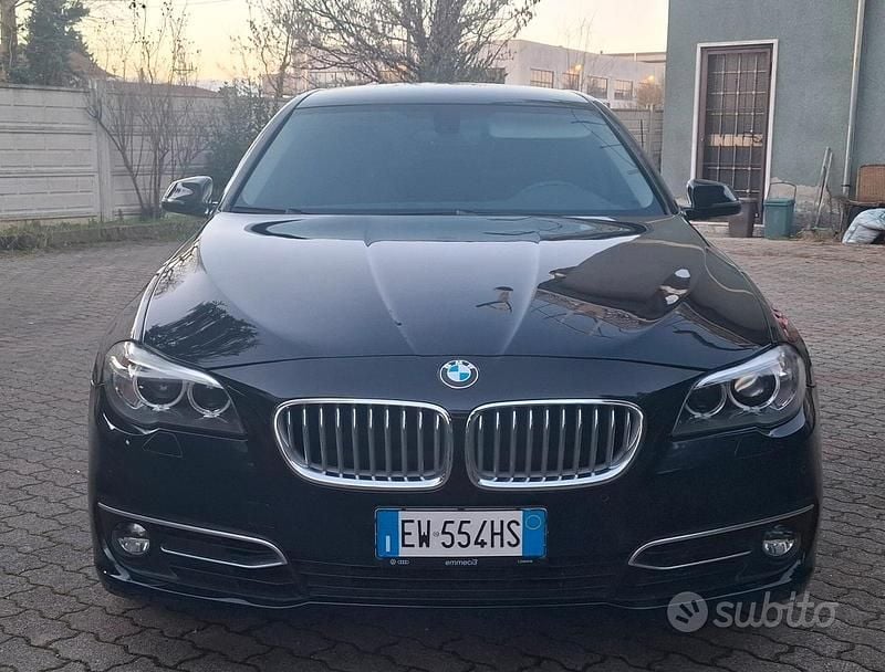 Usata BMW 520 Luxury Line 184 CV (135 kW) 2014 Nero Berlina