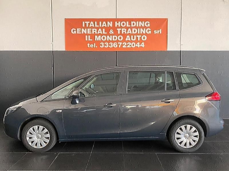 Usata Opel Zafira Tourer 130 CV (95 kW) 2014 Grigio Monovolume